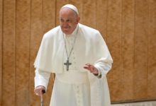 Francisco, el papa de los desfavorecidos que intentó cambiar la Iglesia