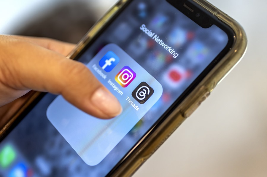Usuarios reportan caída global de WhatsApp, Instagram, Facebook