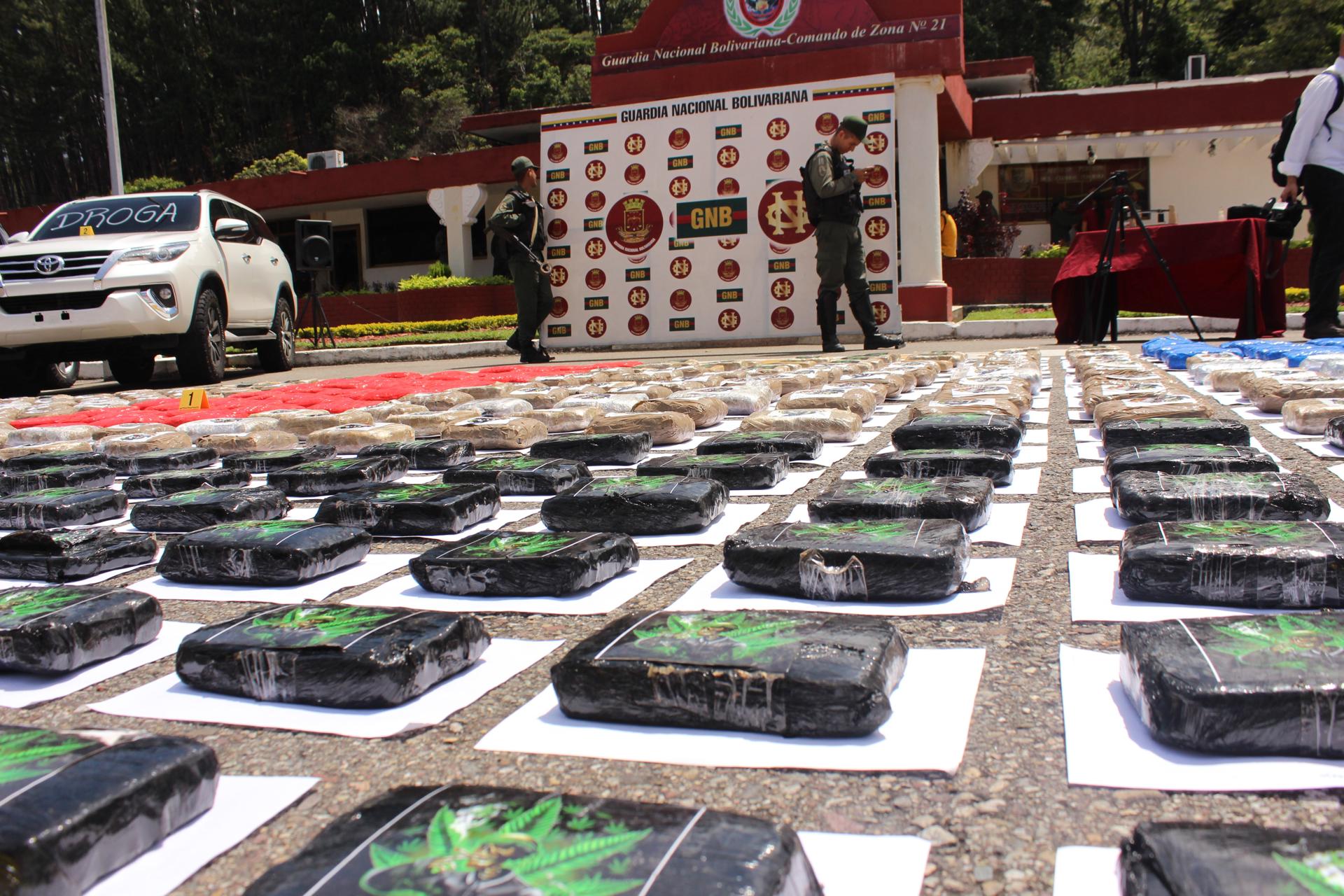 El Gobierno de Venezuela evalúa propuestas sobre planes para luchar contra el narcotráfico