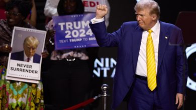 El expresidente Donald Trump (2017-2021) anunció este domingo, en el marco de su campaña a las presidenciales de este año, la coalición 'Latinos Americanos por Trump', formada por miembros de comunidades latinas de EE. UU.,