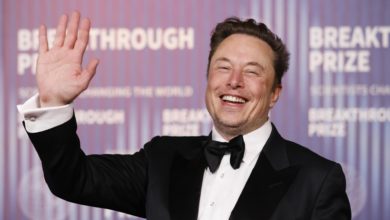 Elon Musk desata la polémica al compartir un video manipulado de Kamala Harris en X