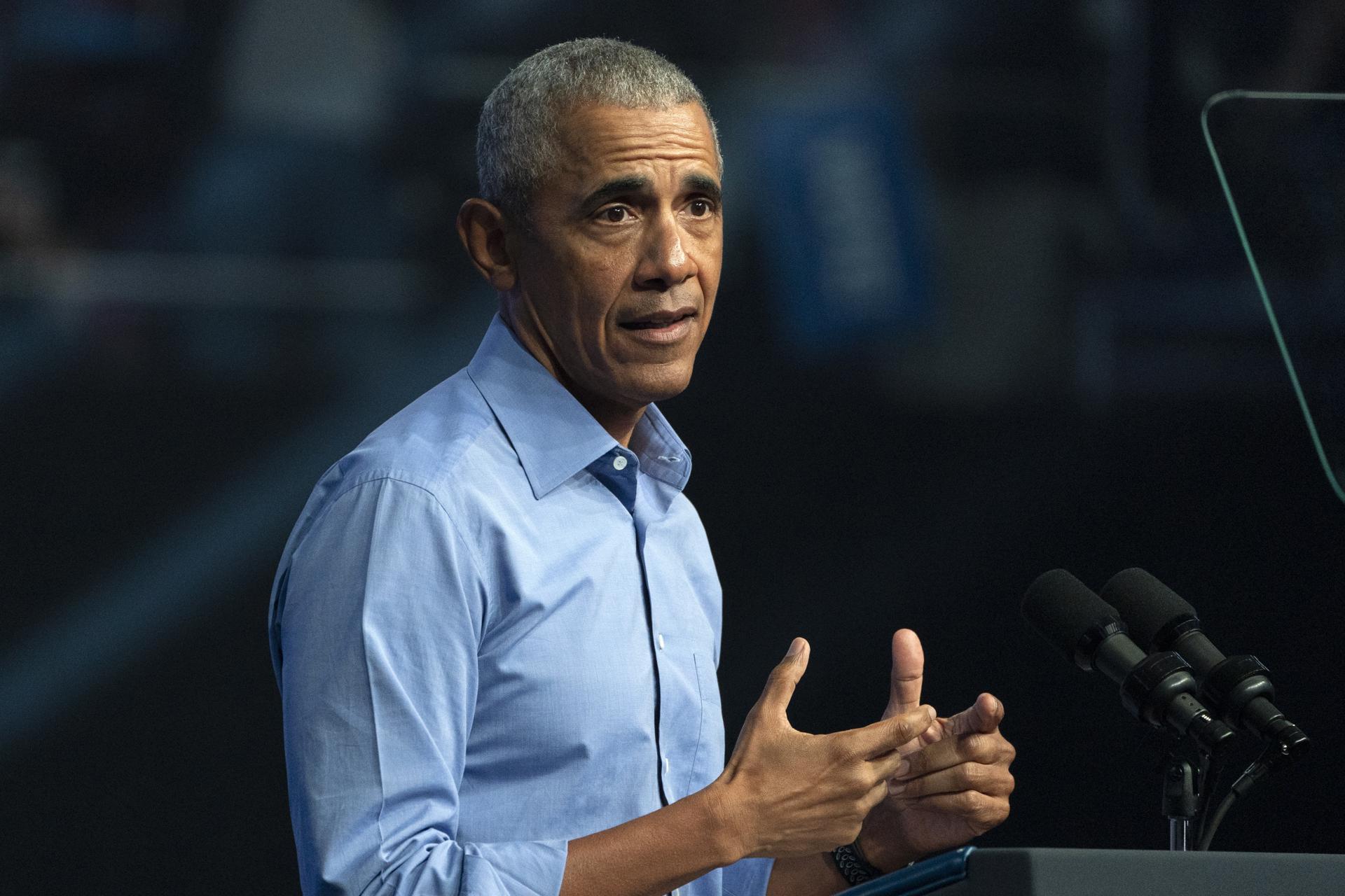 Obama cree que Biden debe reconsiderar el futuro de su candidatura, según el Post