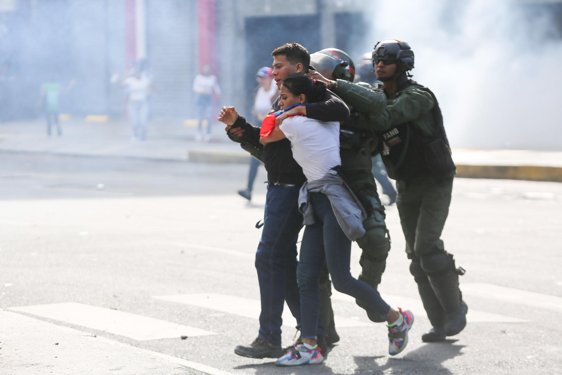 Represión en Venezuela es "brutal" y hay denuncias creíbles de 24 asesinatos, dice Human Rights Watch