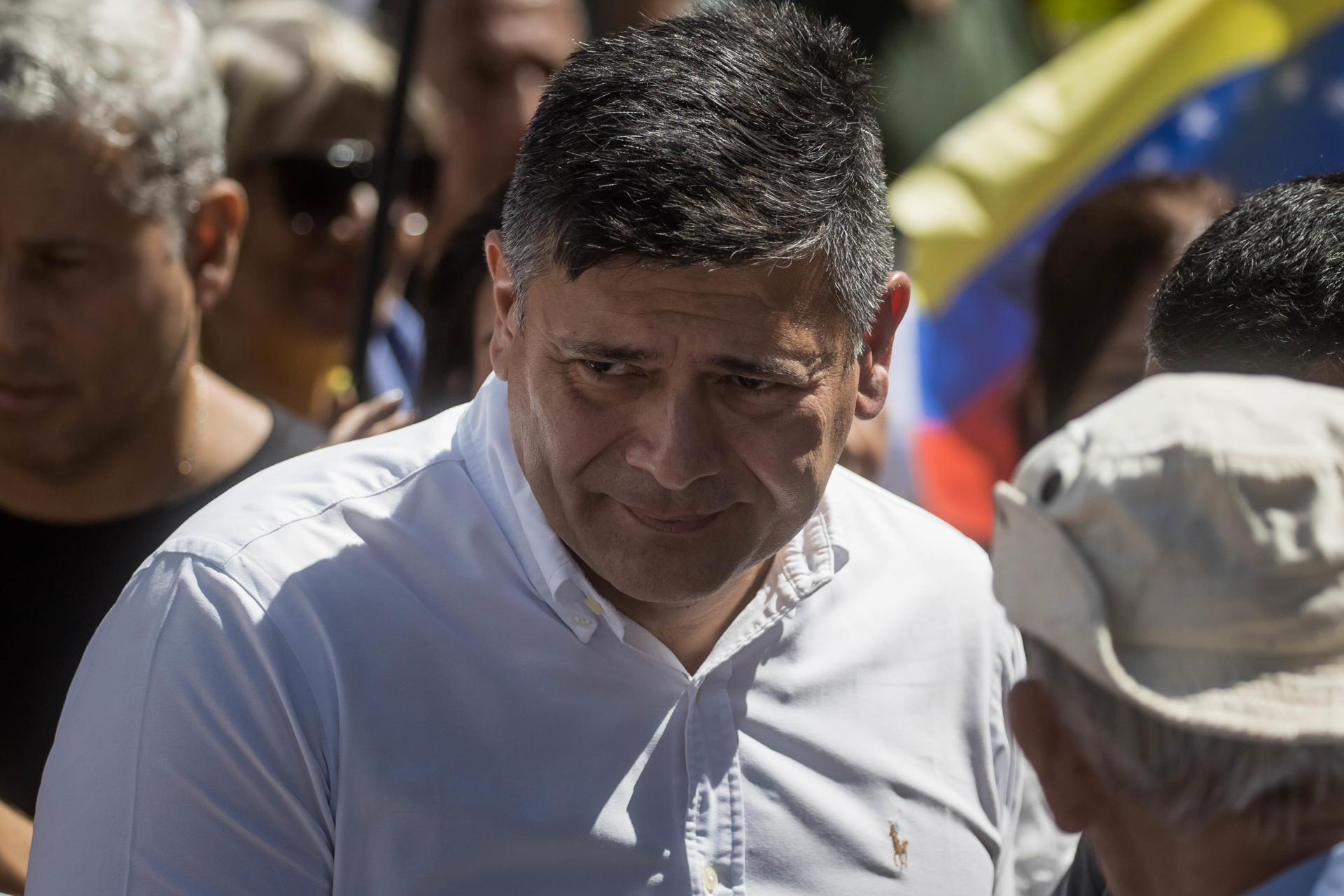 Exdiputado venezolano Superlano lleva dos semanas preso e incomunicado, denuncia opositor