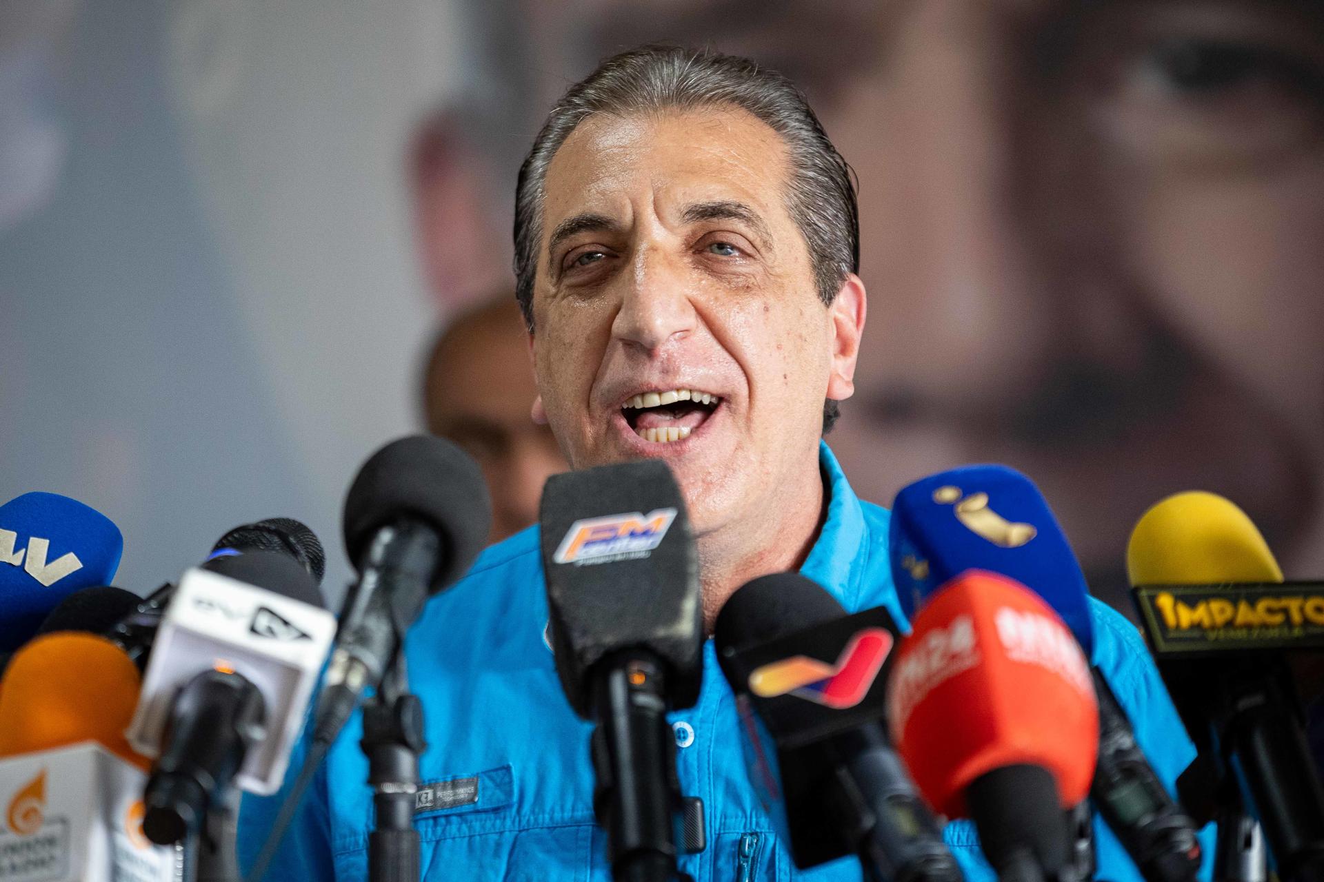 Efectivos de seguridad allanan la casa de opositor venezolano Pilieri, denuncia su partido