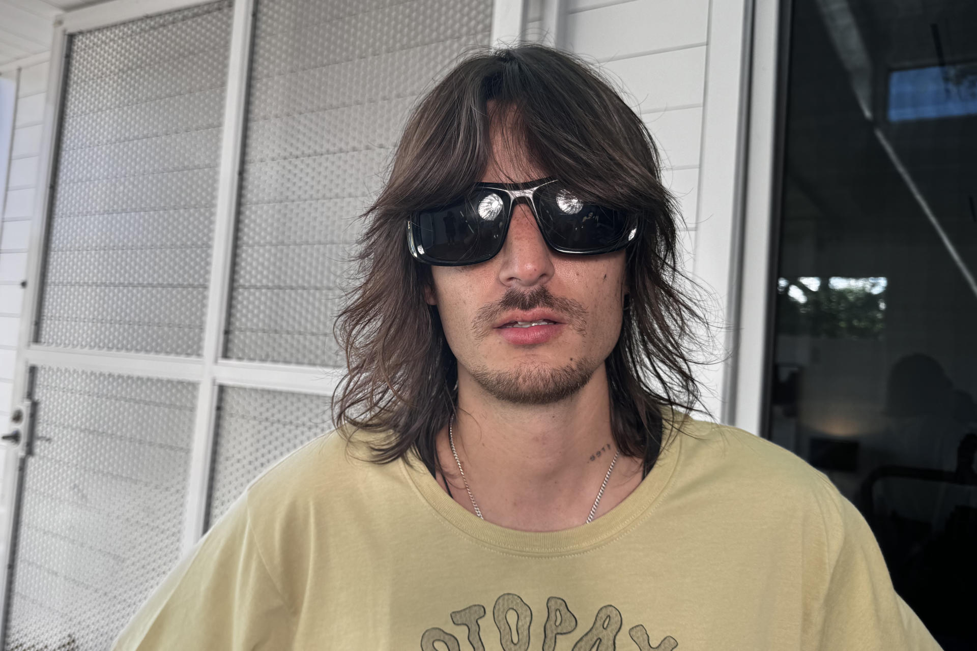 Danny Ocean da la cara por los millones de refugiados venezolanos en 'Venequia'