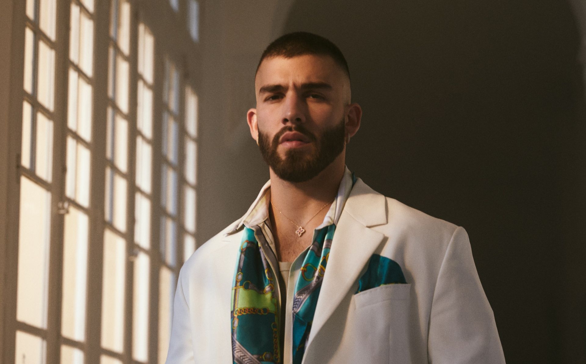 Manuel Turizo regresa al sonido tropical con "Enhorabuena" (+VIDEO)