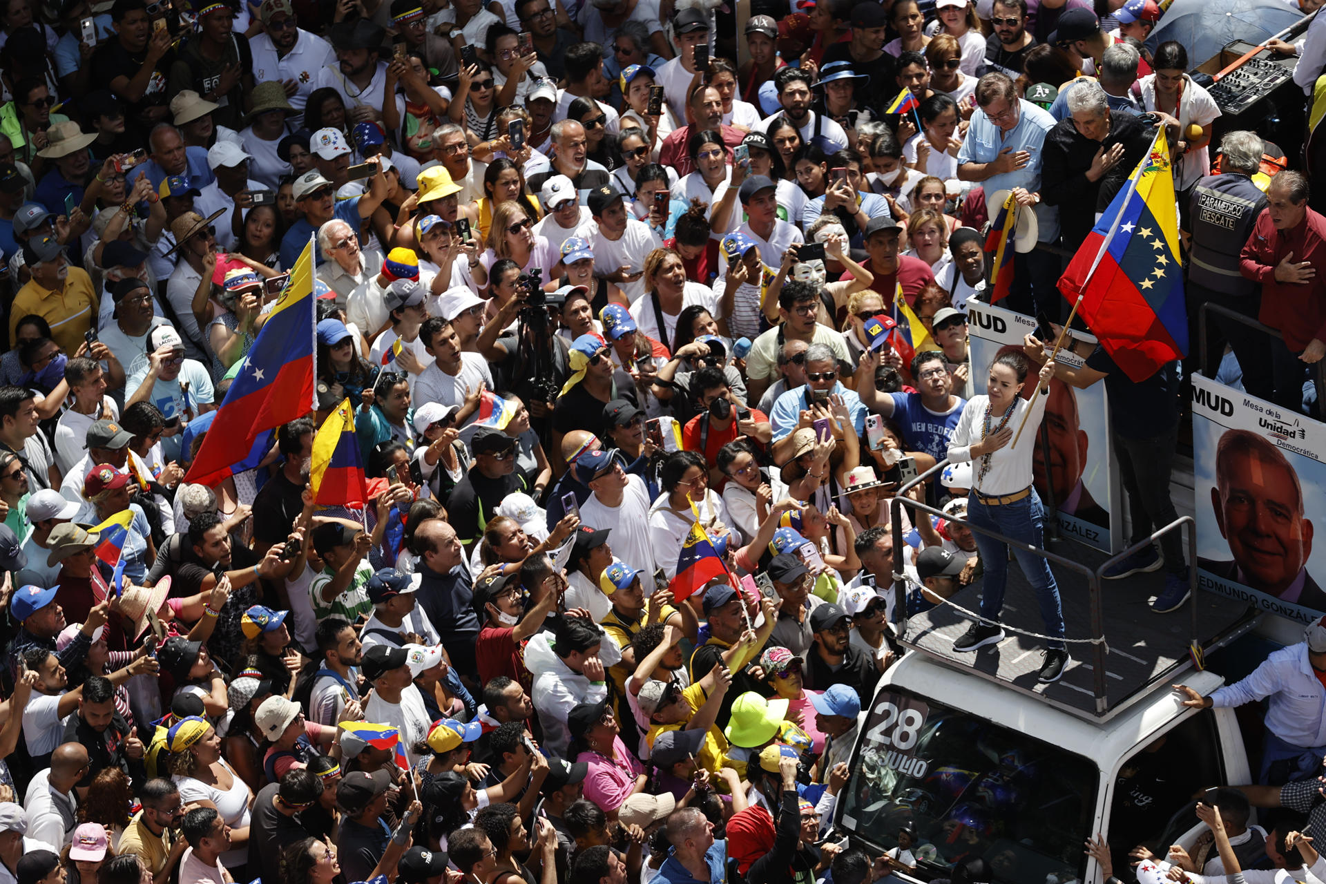 El bloque opositor en Venezuela convoca a protesta contra fallo judicial que convalida victoria de Maduro