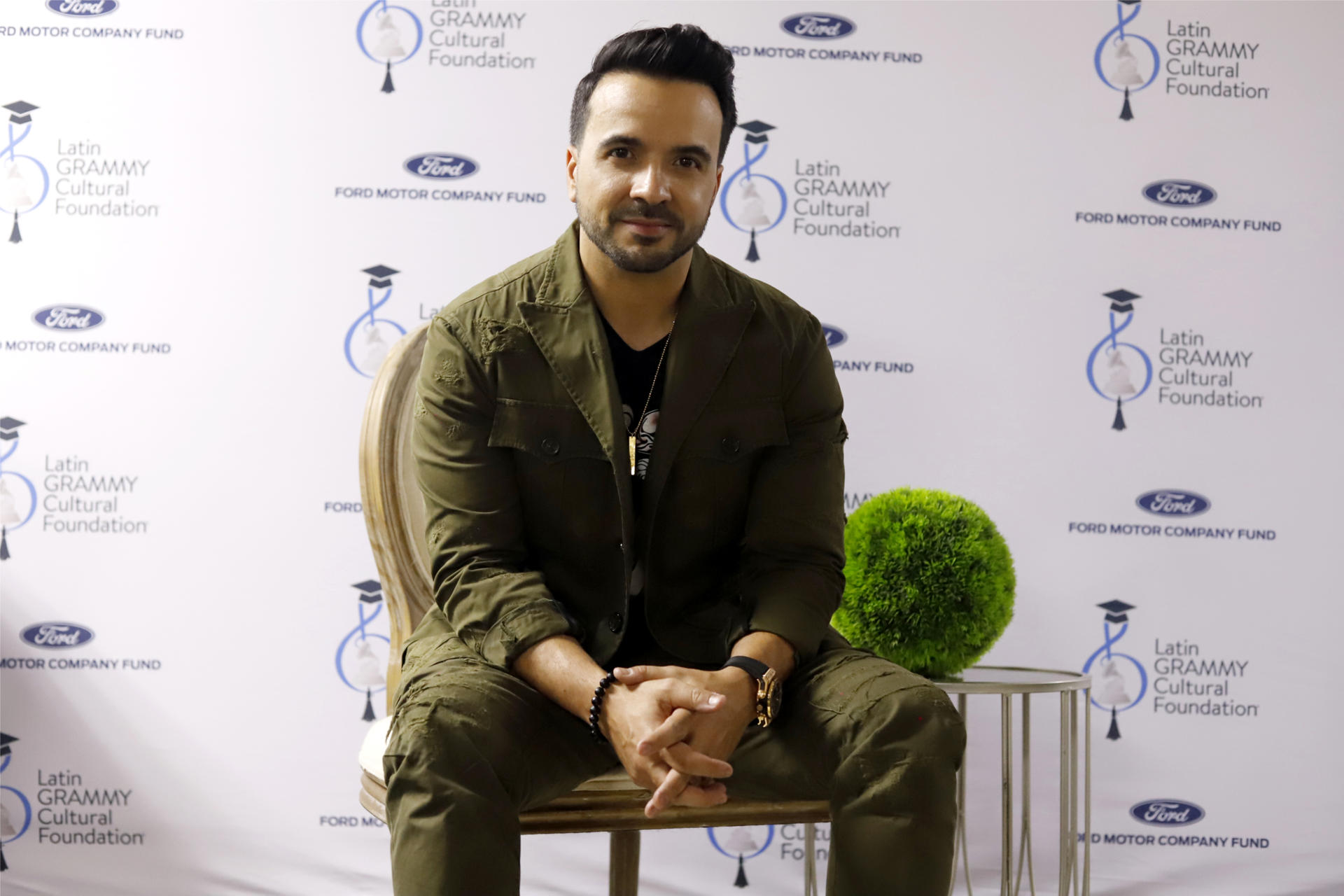Luis Fonsi lanza 'City of Dreams', canción en inglés de su filme sobre trata de personas