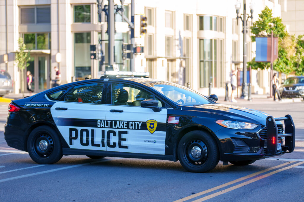 La Unidad de Dispositivos Peligrosos (HDU) de Policía de Salt Lake investiga una circunstancia sospechosa en el centro de la ciudad