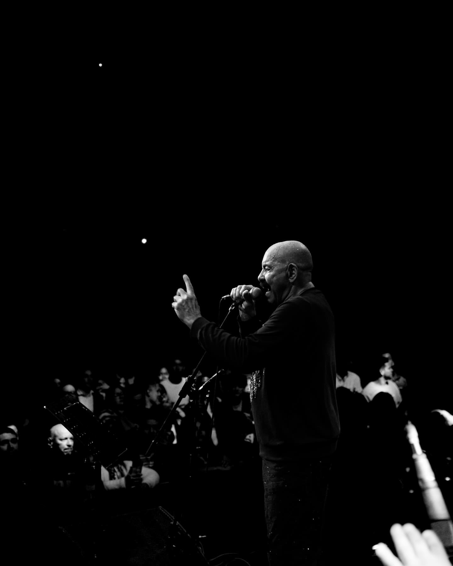 Óscar D’ León se hace viral tras abstenerse de opinar sobre la situación política de Venezuela