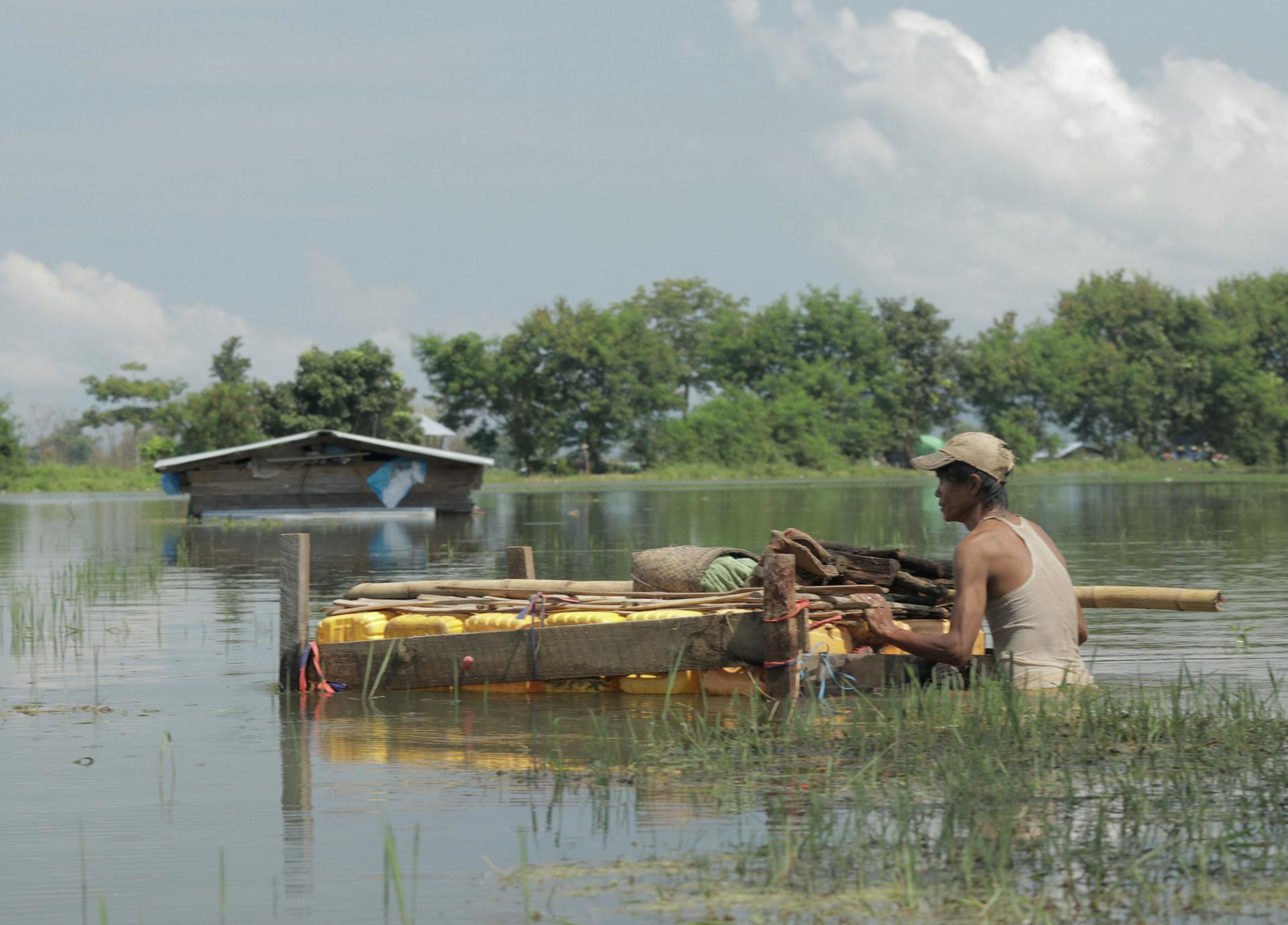 Más de 300 muertos y 887.000 afectados por las inundaciones en Birmania, según la ONU