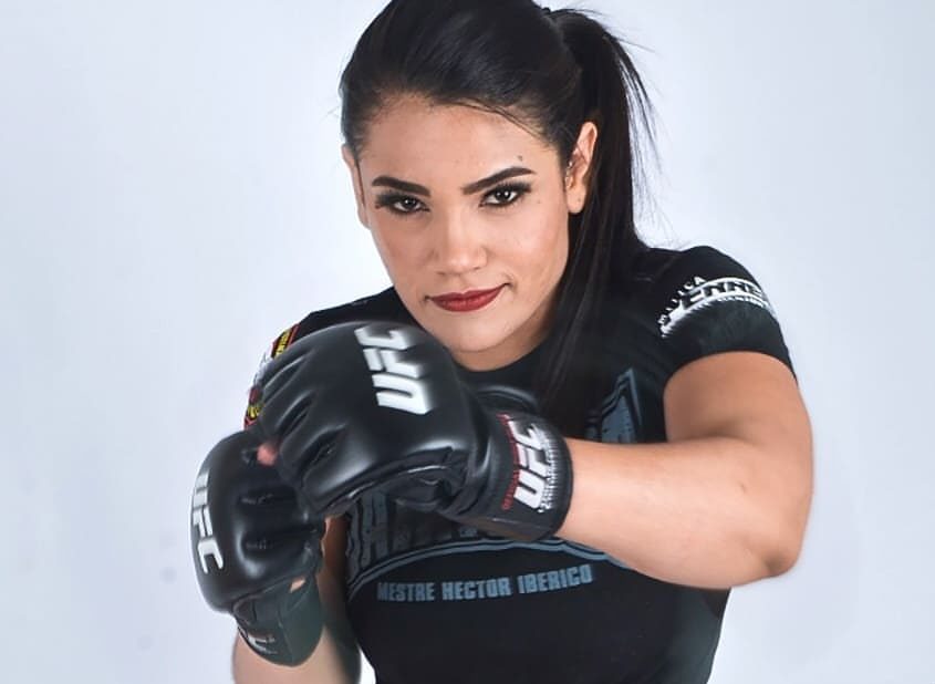 Venezolana Yuneisy Duben gana contrato en la UFC con espectacular KO (+VIDEO)