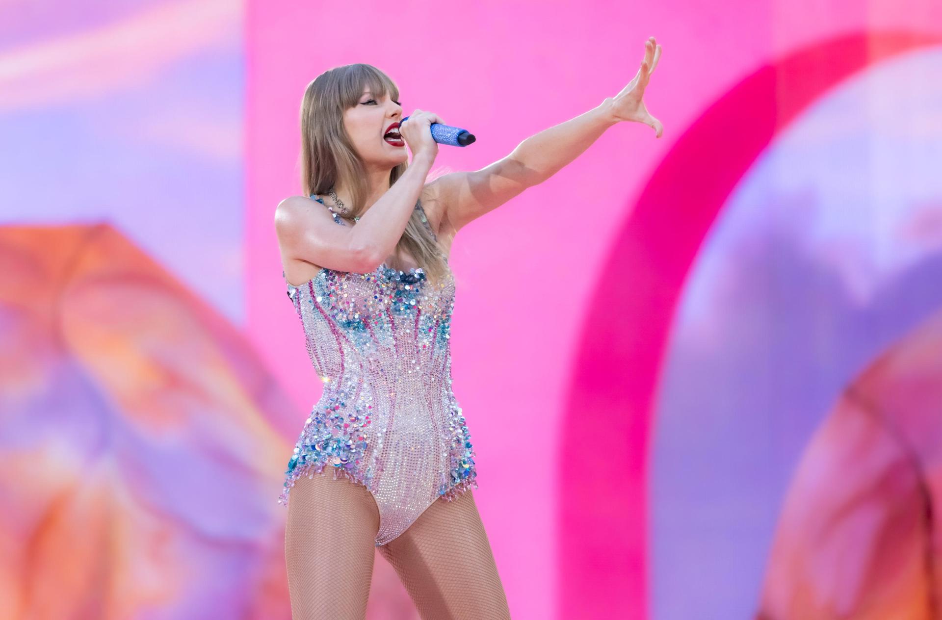 Taylor Swift anuncia que votará por Kamala Harris