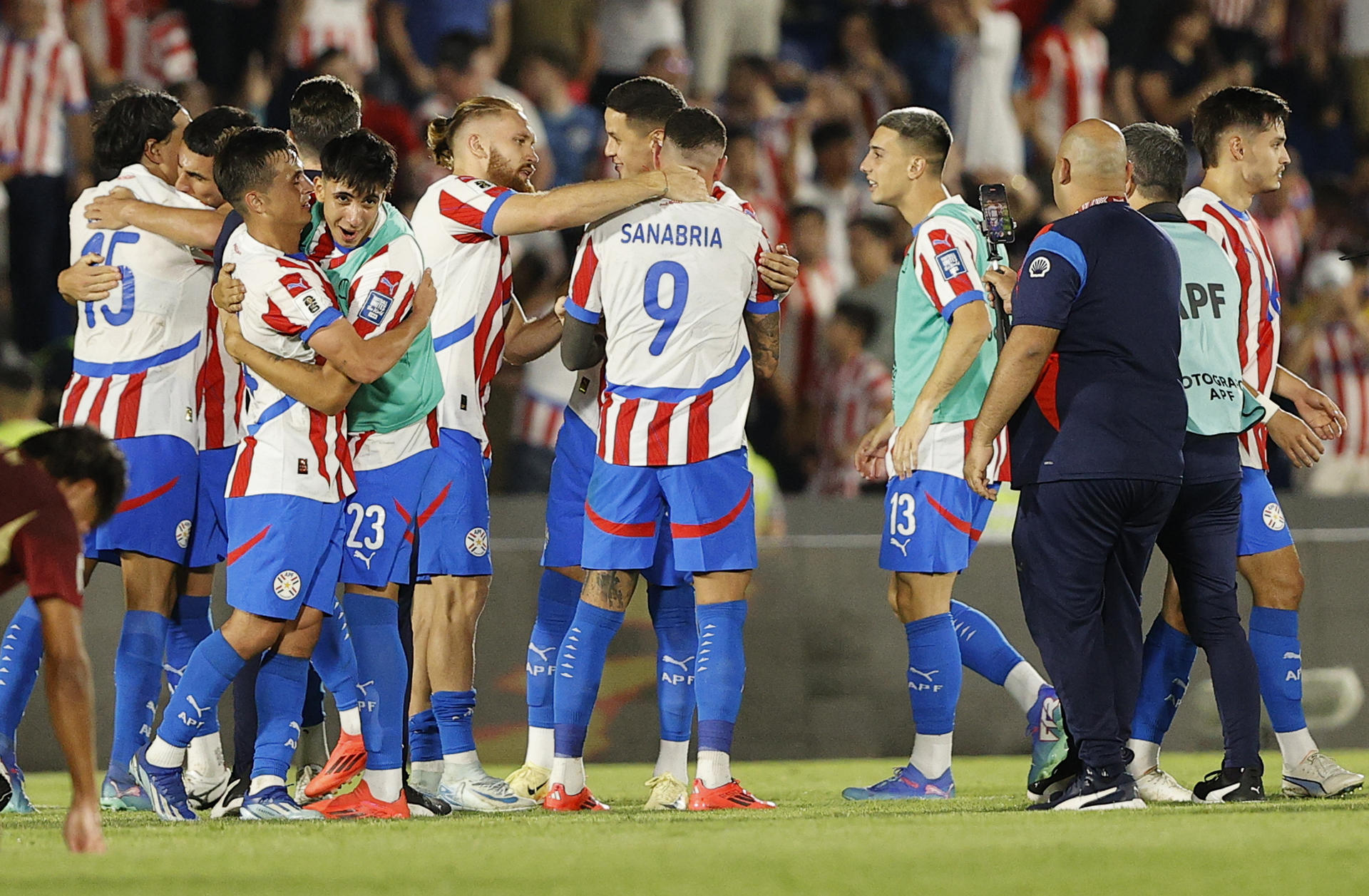 2-1. Un doblete de Sanabria le devuelve la ilusión mundialista a Paraguay, tras vencer a Venezuela