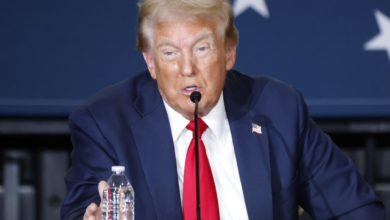 Trump se declara el "padre de la fecundación in vitro" en un evento con mujeres
