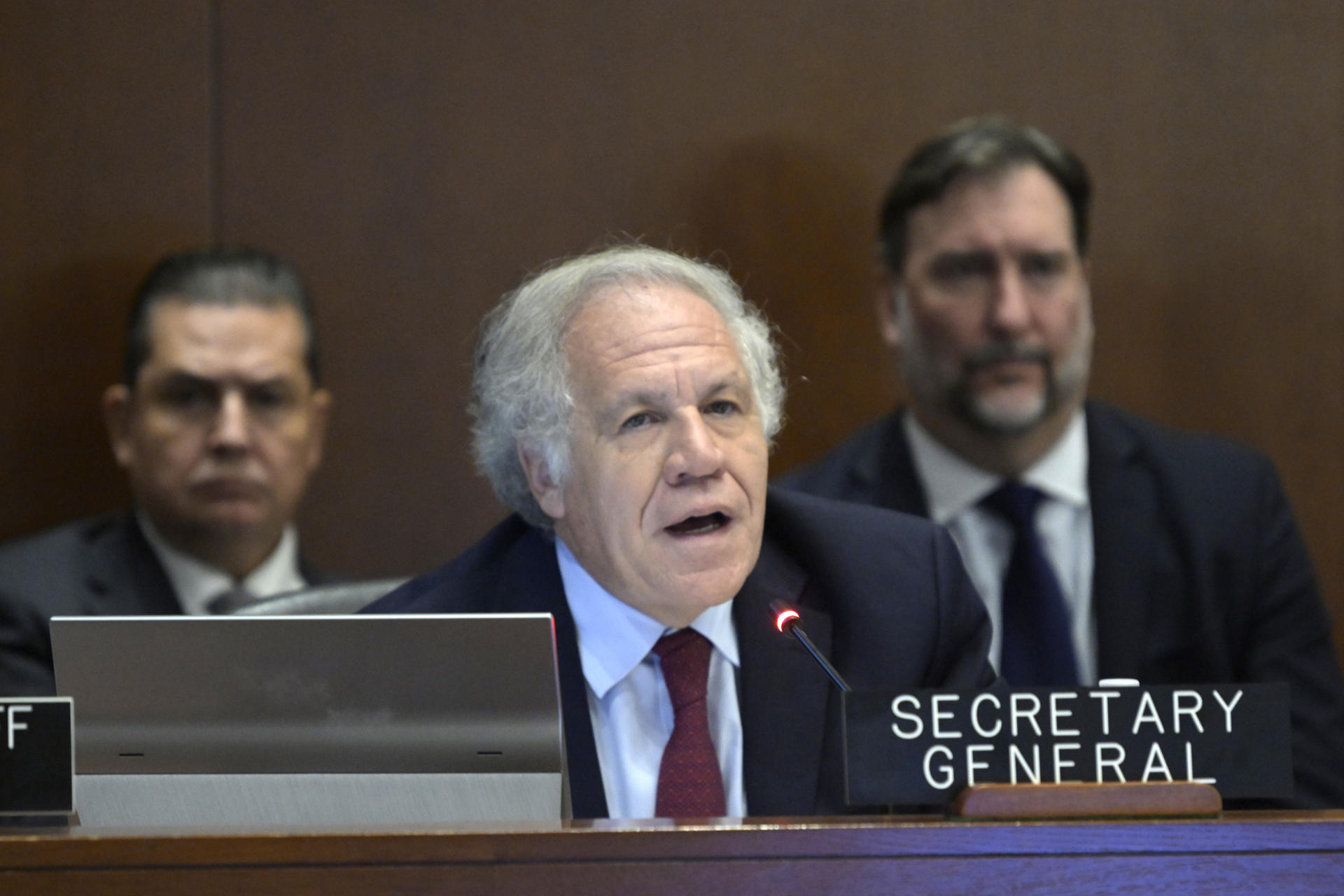 El secretario general de la OEA repudia el "secuestro y tortura" de menores en Venezuela