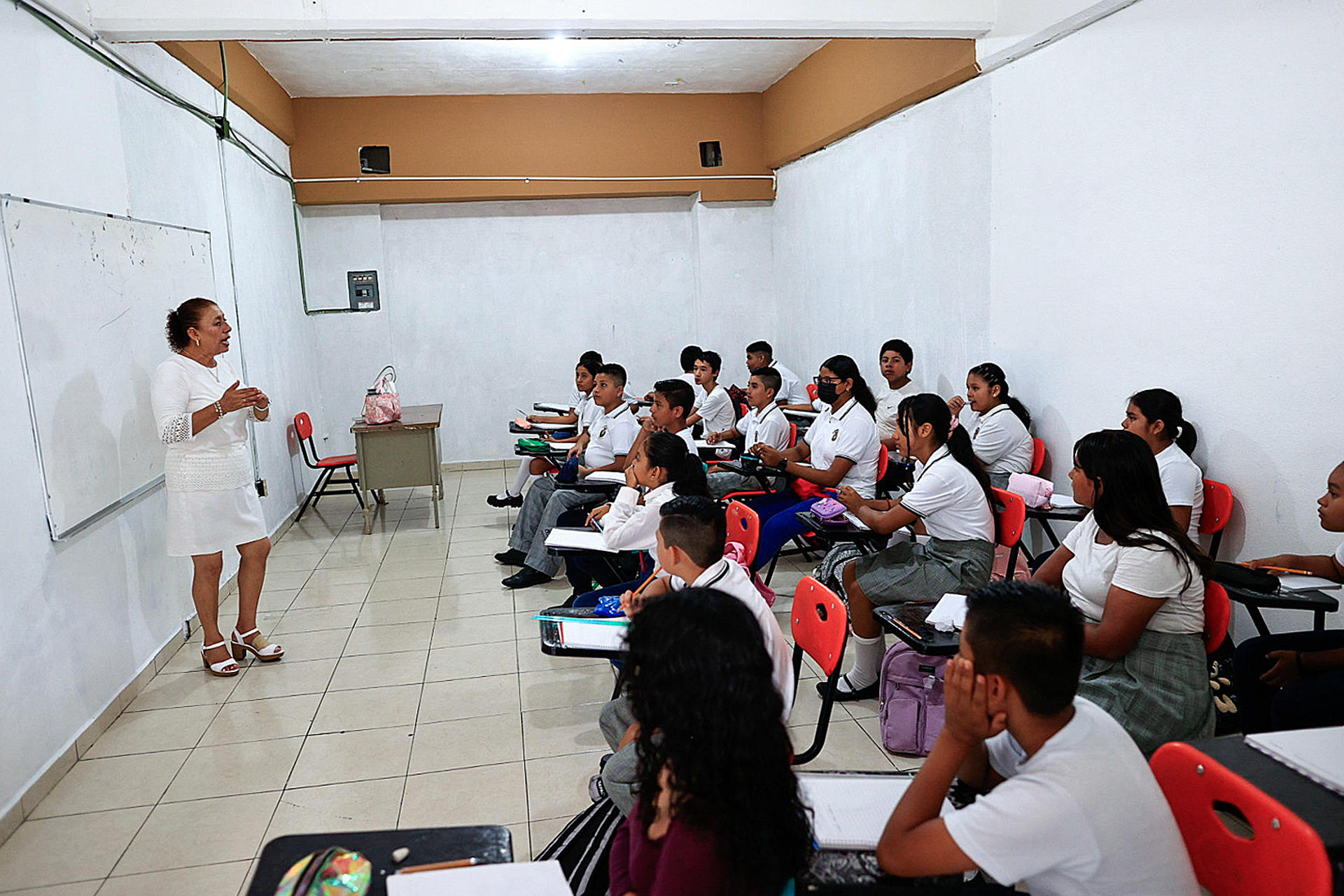El 75 % de alumnos latinoamericanos no logra el nivel básico en matemáticas, según la OCDE