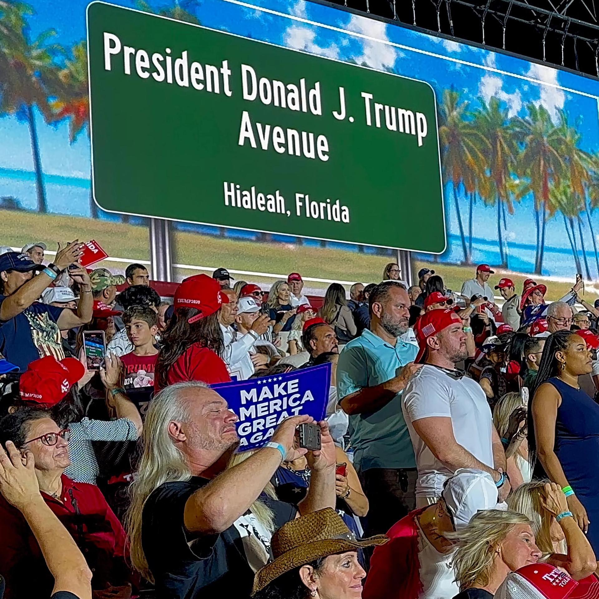 Ciudad de mayoría hispana de Florida avanza proceso para nombrar la avenida Donald Trump