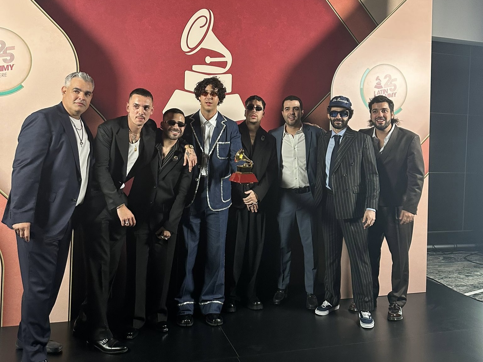 C4Trío, Rawayana y Gustavo Dudamel hacen brillar a Venezuela en los Latin Grammy (+VIDEOS)