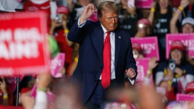 Trump promete mano dura en inmigración y política comercial en su primer día de Gobierno