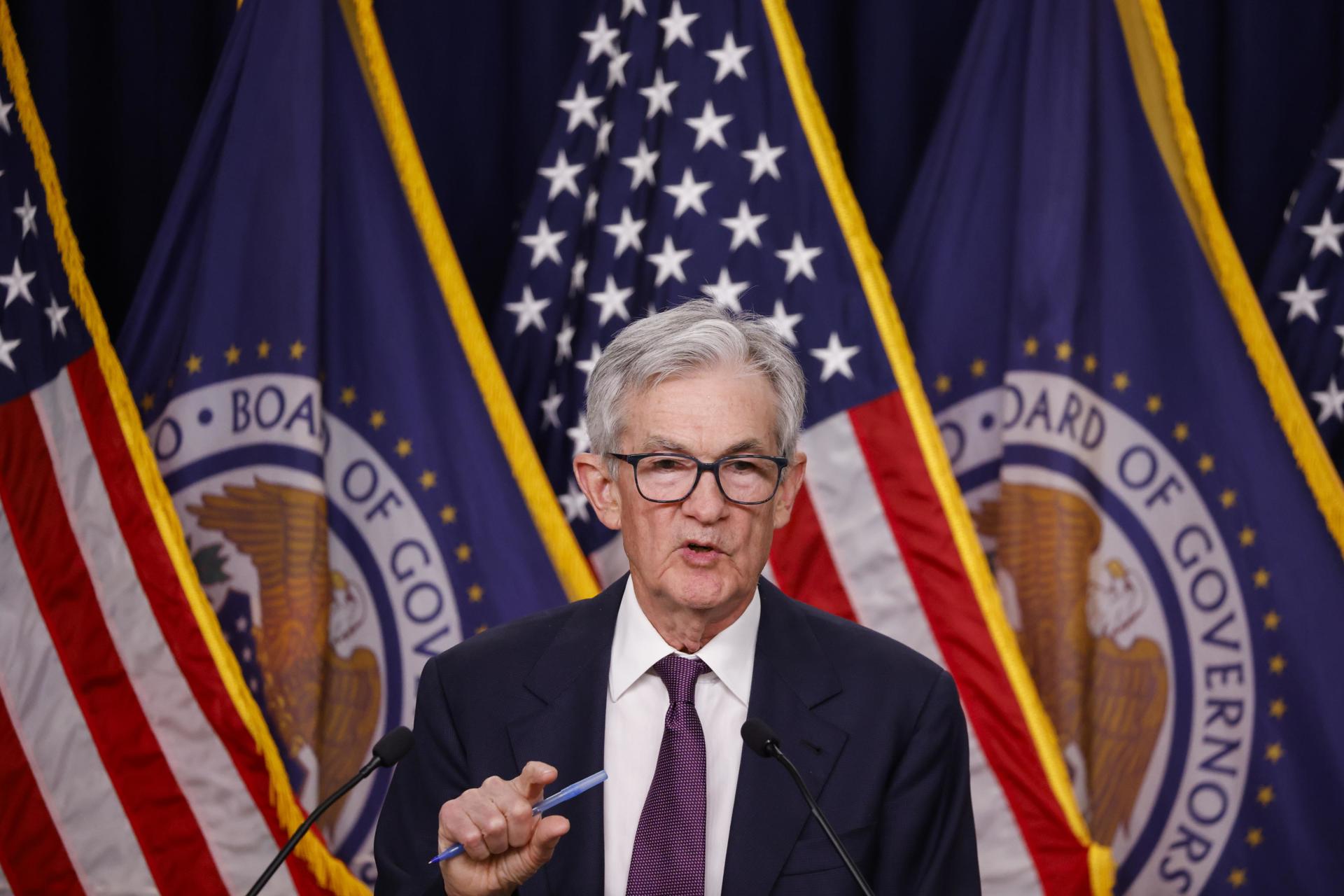 La Fed baja los tipos por tercera vez consecutiva y prevé ralentizar los recortes en 2025