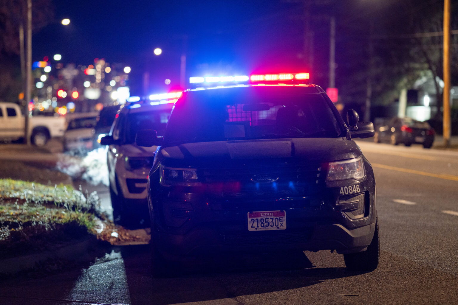 Policía de Salt Lake City investiga robo a mano armada, sospechoso ingresado en prisión