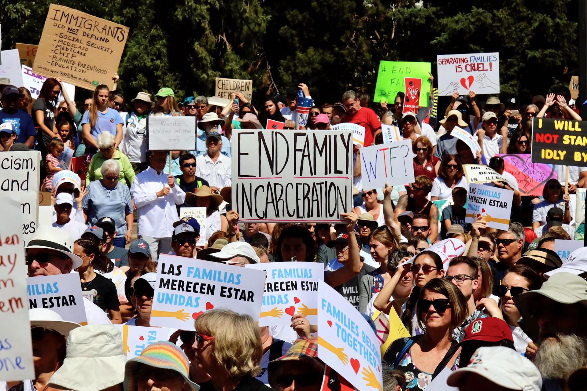 Colorado, con 160 mil inmigrantes en riesgo de deportación, busca defender sus derechos