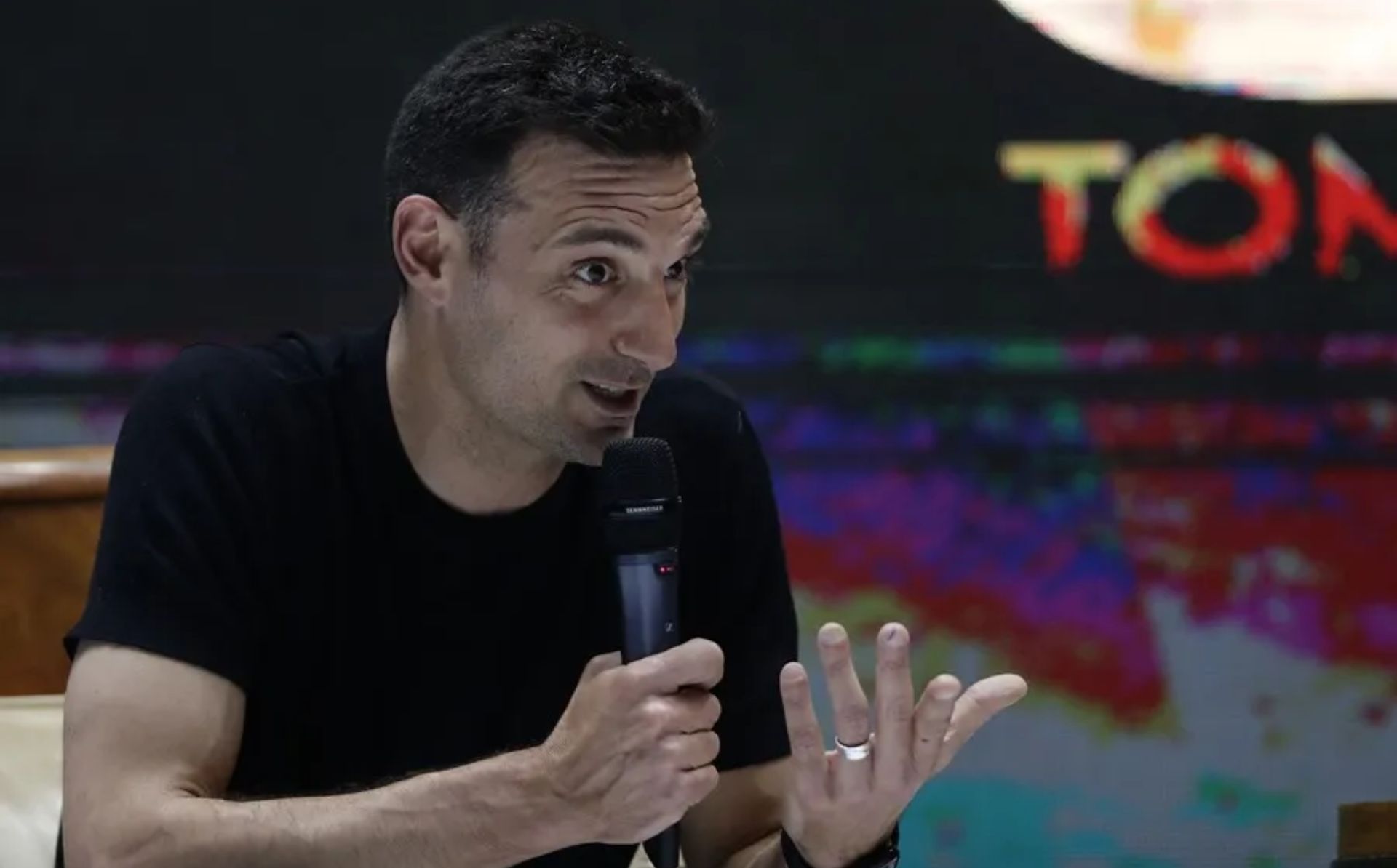 Lionel Scaloni reconoce que Messi "tiene ganas" de jugar el Mundial 2026