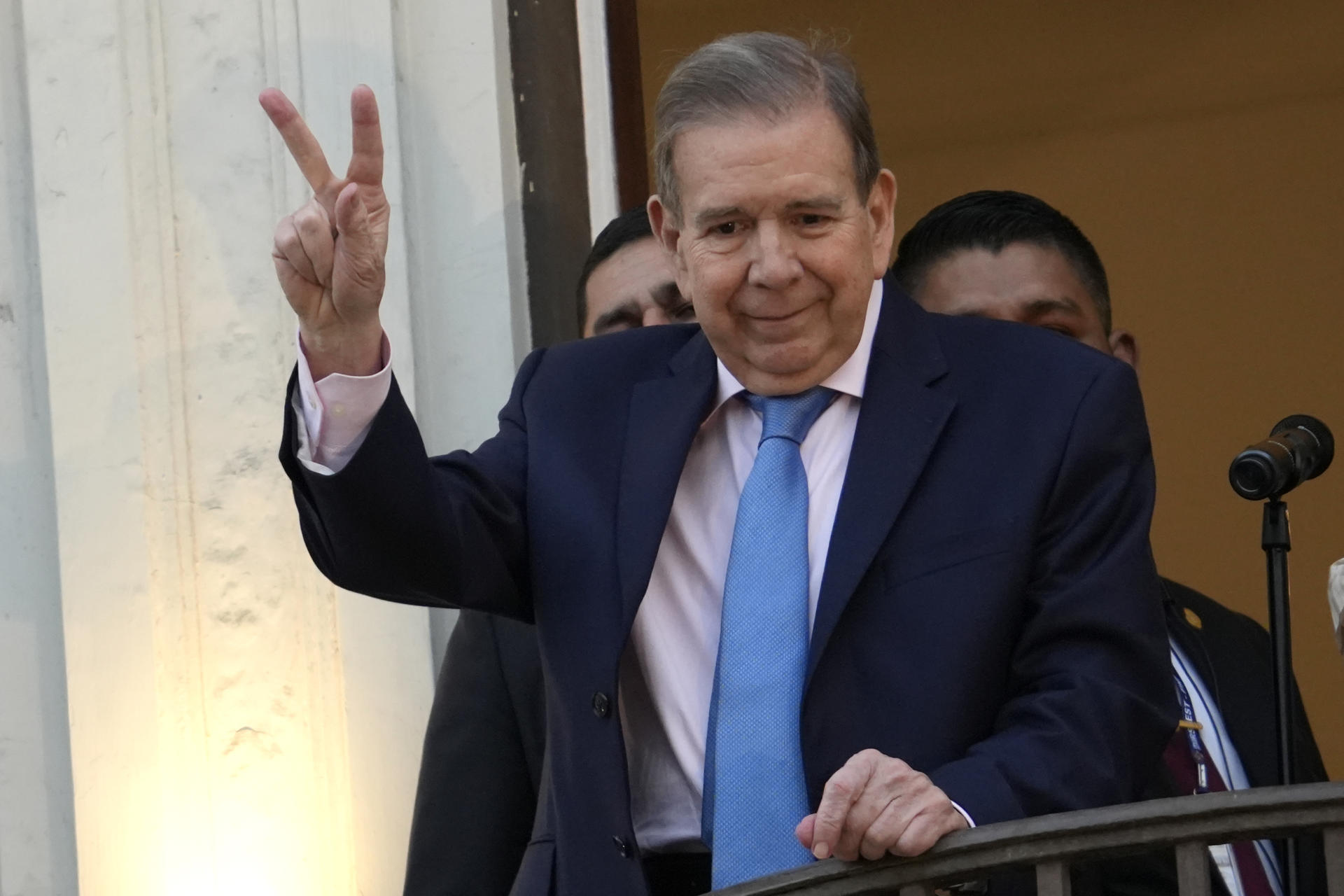 Edmundo González Urrutia viajará a Ginebra para recibir el Premio al Coraje de derechos humanos