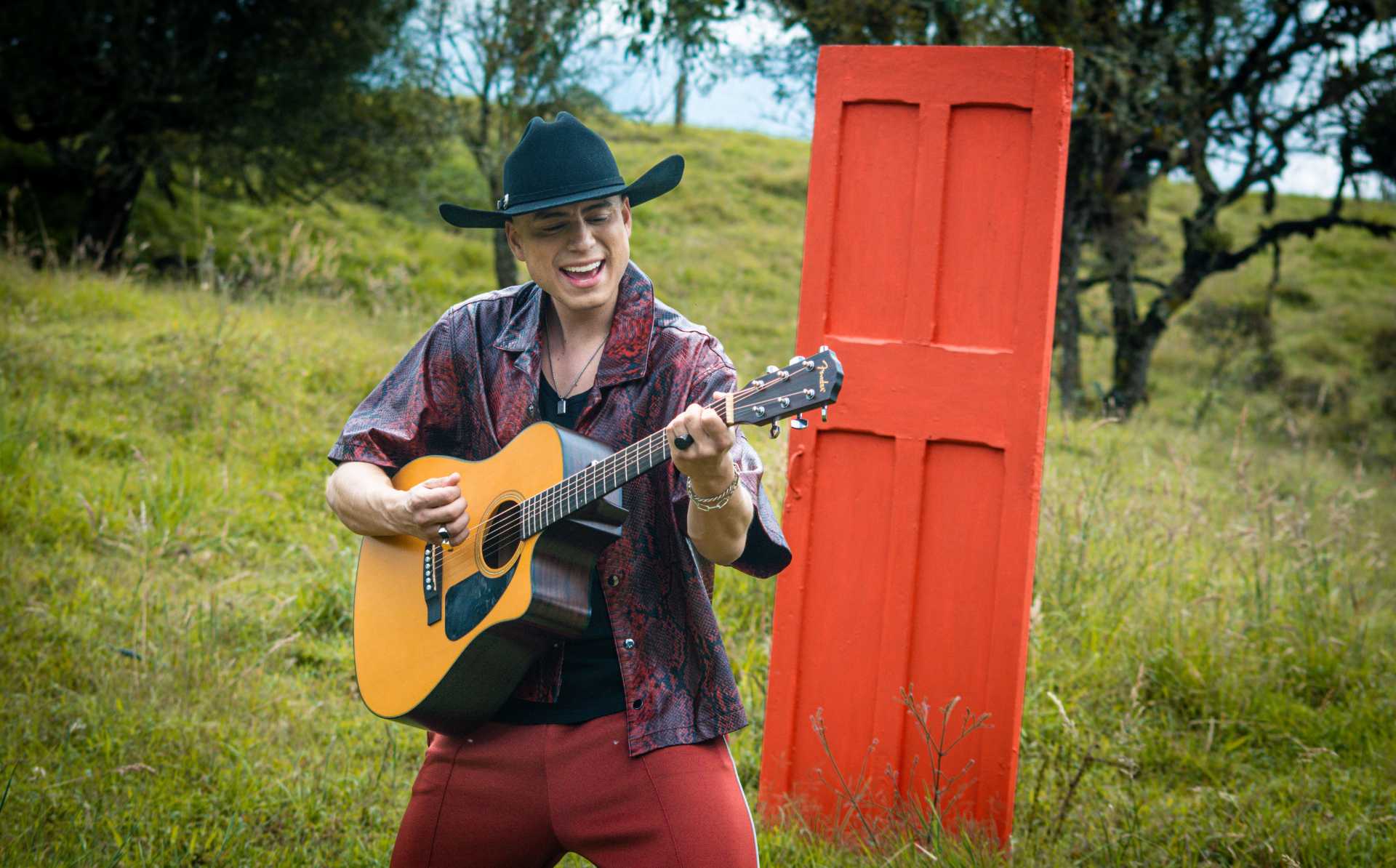 Pepe Guerrero regresa con "Esta cobardía", consolidando su liderazgo en la música regional popular