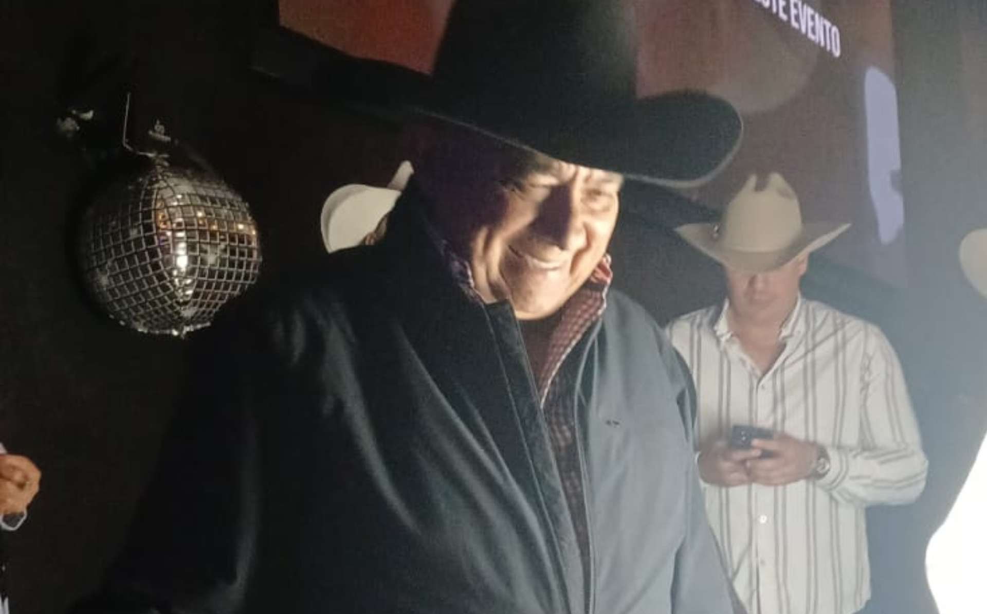 Reynaldo Armas, previo a su primer concierto en Buenos Aires, hizo un llamado a la diáspora venezolana:"Sean solidarios entre ustedes mismos" (+VIDEO)