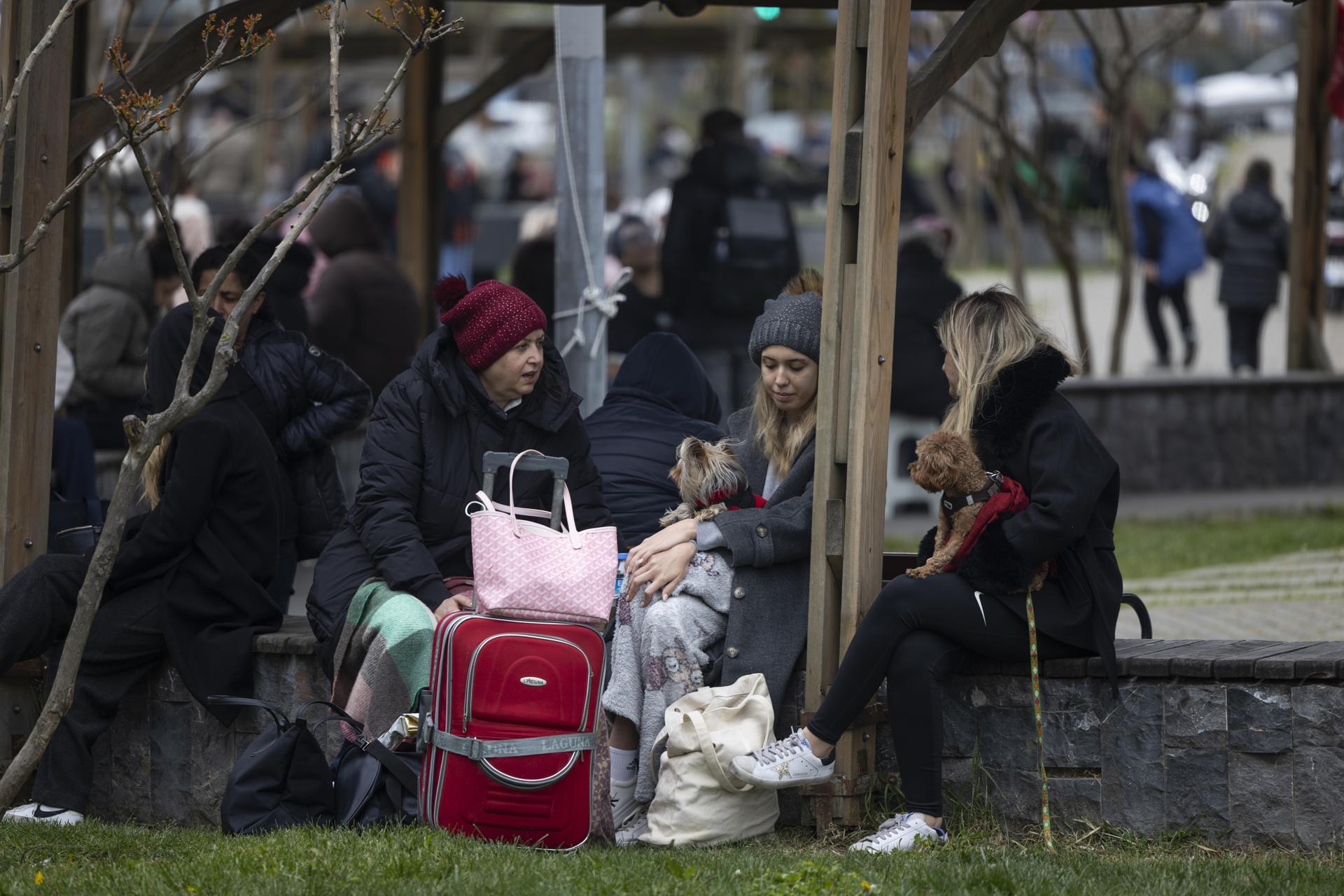 El terremoto de Estambul causó 236 heridos por reacciones de pánico, casi todos leves