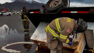 Volcamiento de camión cisterna genera derrame masivo de combustible en Lehi (+FOTOS)