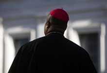 Los cardenales siguen "escuchándose" antes de elegir al papa