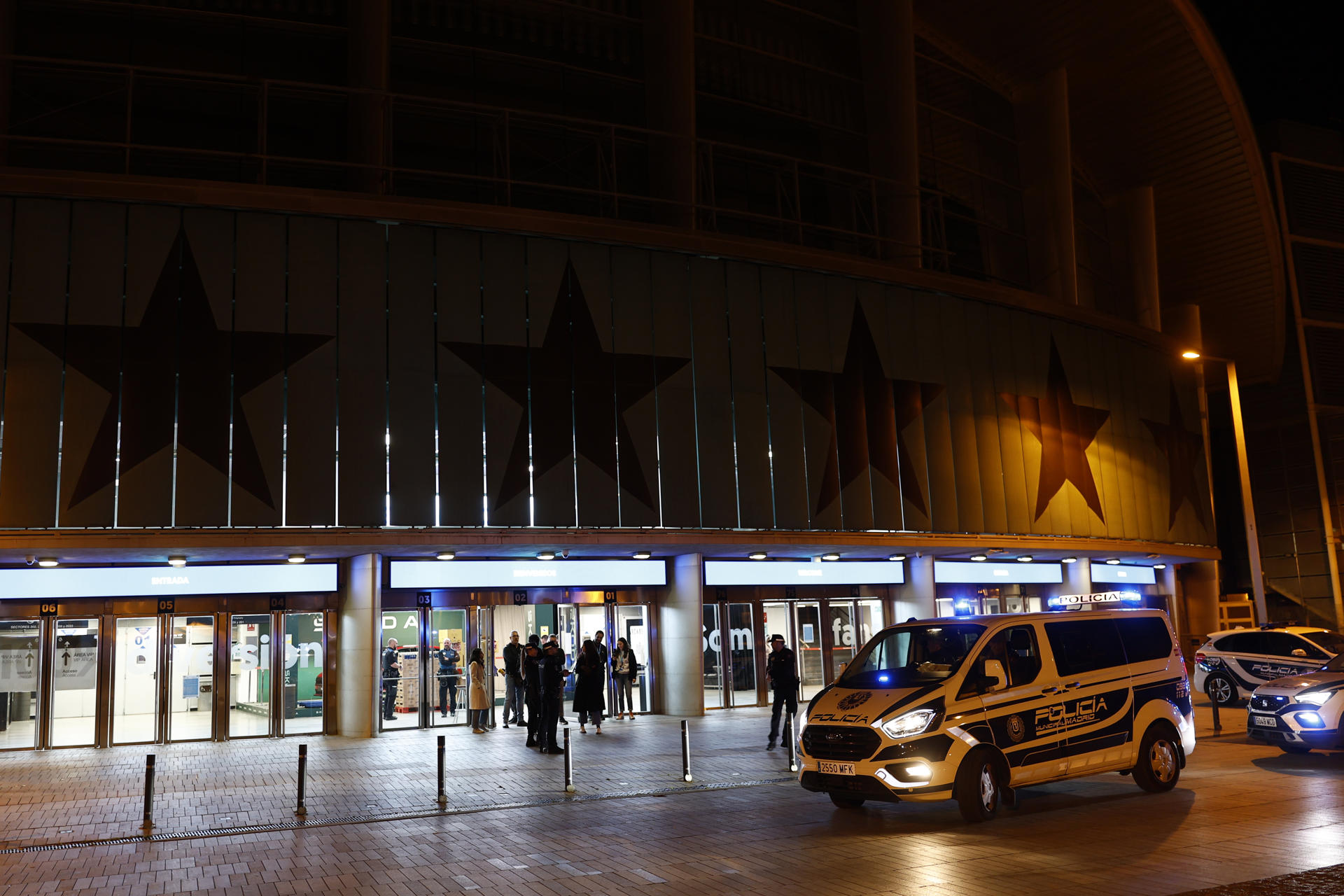 La prensa estadounidense recoge testimonios de "caos" durante el apagón en España