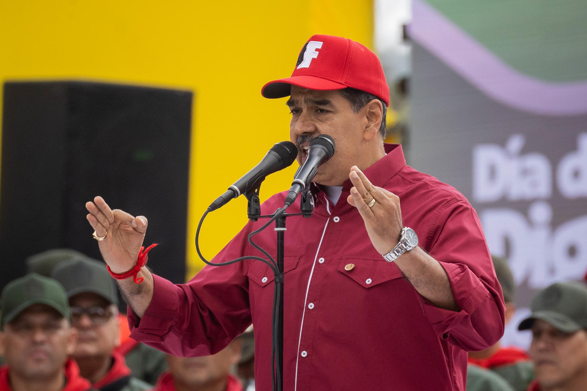 Venezuela afirma que la propuesta de Bukele sobre deportados es "moralmente inadmisible"