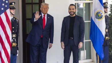 Trump agradece a Bukele por aceptar y detener a migrantes expulsados de EE.UU.
