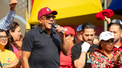 Venezuela dice que "todos" sus migrantes que permanecían en Guantánamo ya están en su país
