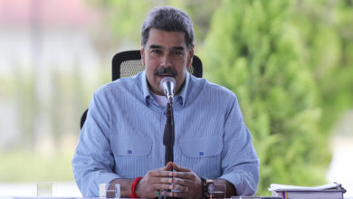 Maduro dice que un avión viajará a México para "rescatar" a 300 migrantes venezolanos