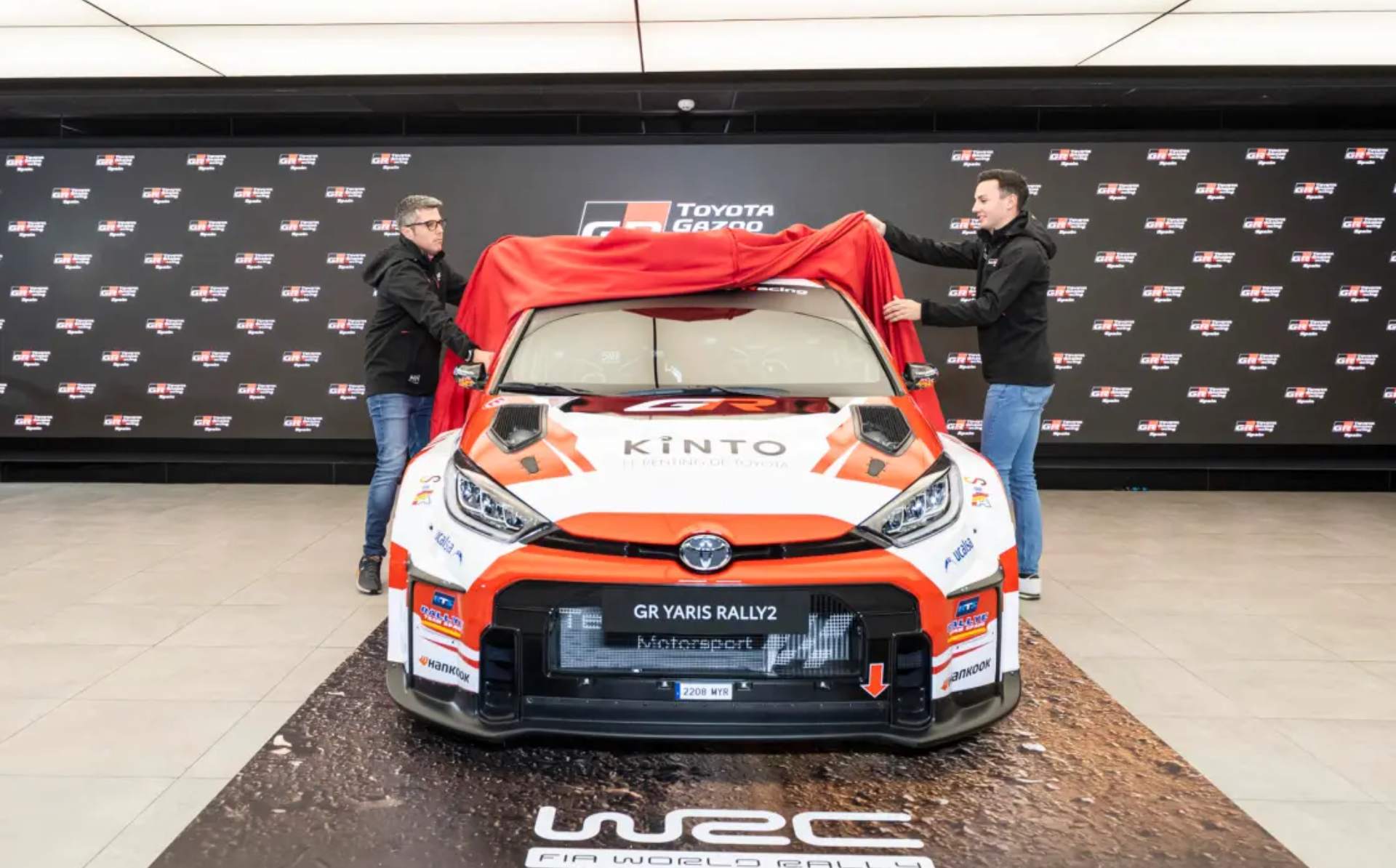 Toyota GR lleva a Alejandro Cachón al Mundial de Rally 2 y mantiene competiciones en 2025
