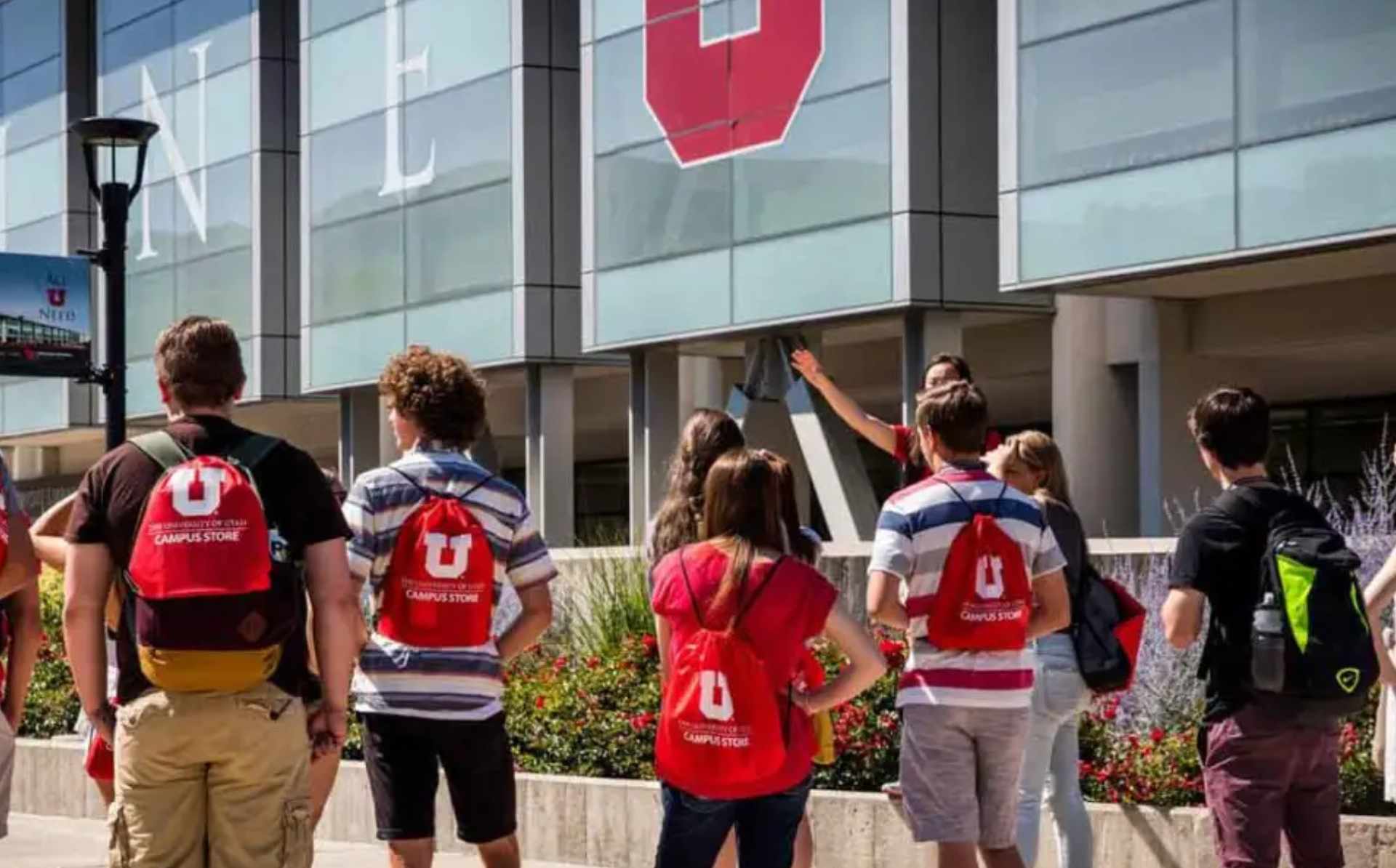 Polémico fallo en Utah: Universidad queda exenta en caso de agresión sexual fuera del campus