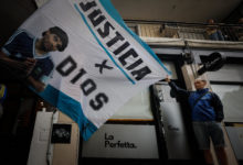 Fiscalía pide suspensión del juicio de Maradona tras acusación de parcialidad de una jueza