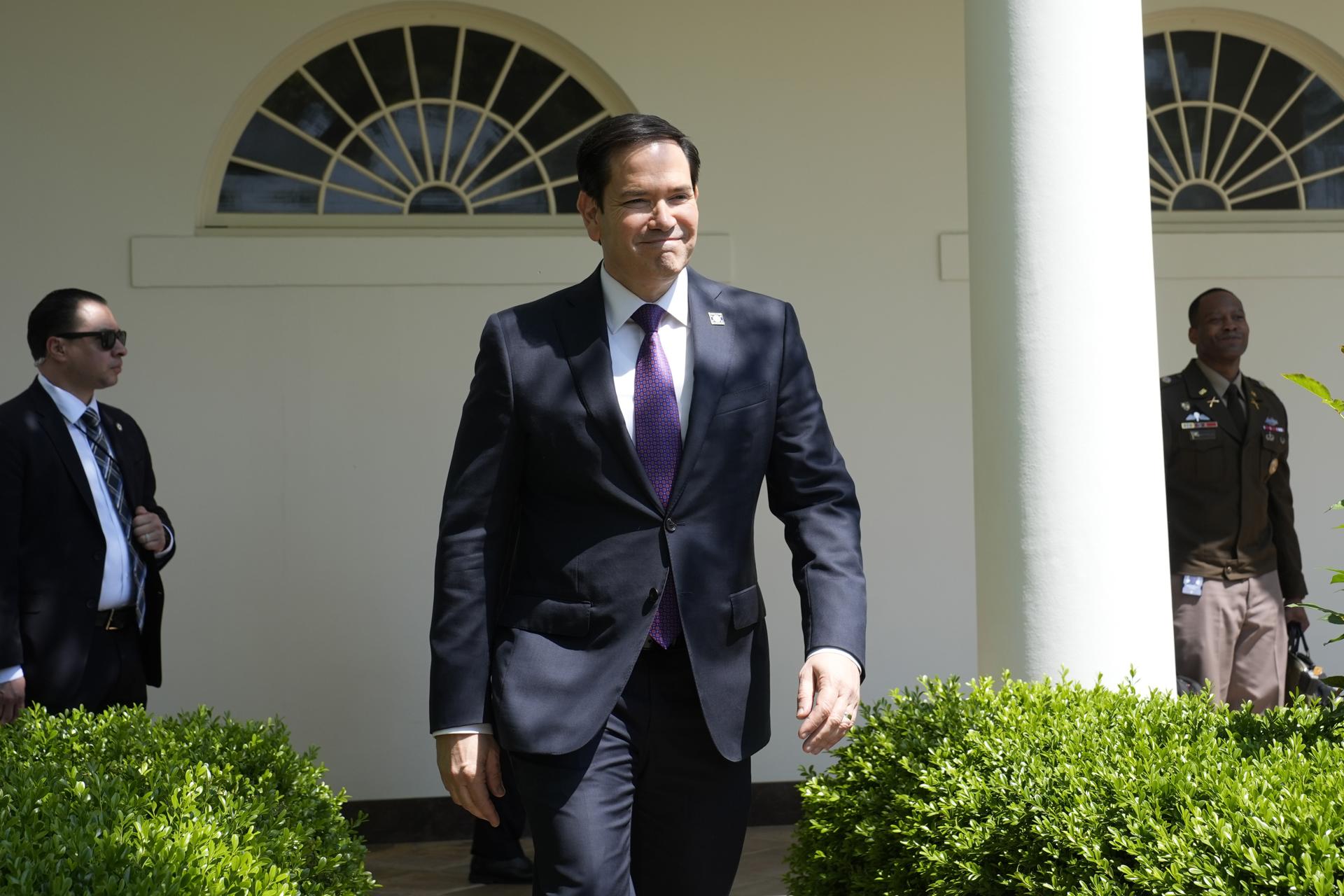 Demócratas advierten preocupaciones por el doble rol de Marco Rubio en el Gobierno Trump