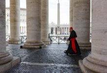 La Iglesia católica se encierra en cónclave para elegir al sucesor del papa Francisco