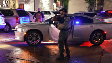 El Gobierno de EE.UU. dice que deportó a 528 personas de la ciudad texana de Houston