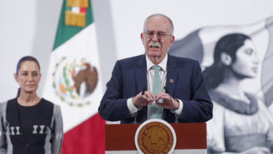 México dice que hace todo lo posible frente al gusano barrenador ante críticas de EEUU