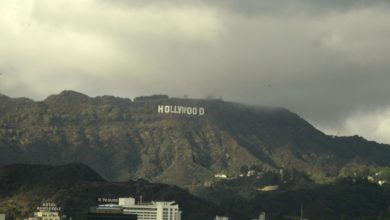 Los colosos del entretenimiento abordan con Trump las amenazas arancelarias en Hollywood