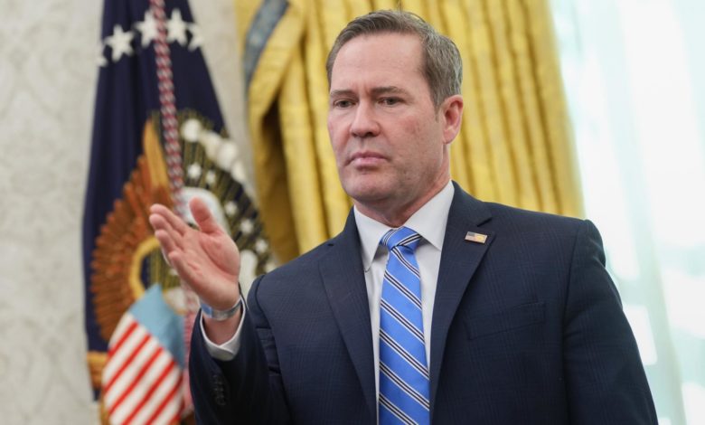 Michael Waltz, valedor de Trump durante años, víctima de la primera purga del mandatario