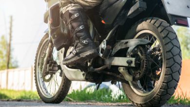 Acusan a un hombre de Tooele tras presuntamente agredir a dos motociclistas por "allanamiento de morada"